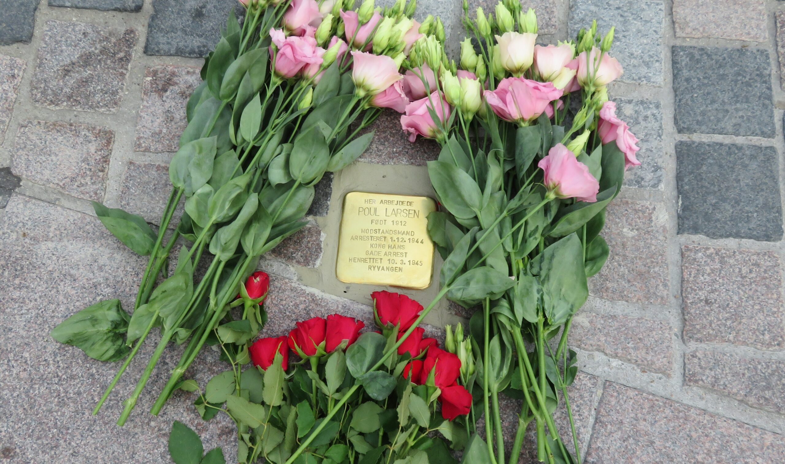 Første Snublesten lagt i Aalborg